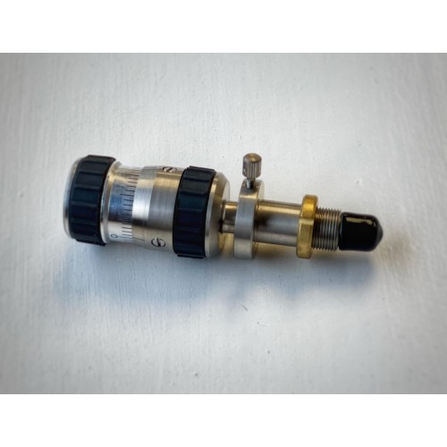 MDE122 - Elliot Gold™ Series XYZ Flexure Stage with High